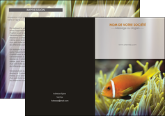 faire depliant 2 volets  4 pages  animal originale belle photo idee MIDBE37461