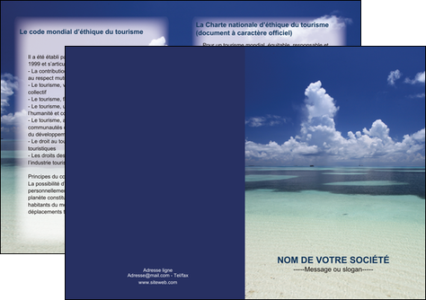 creation graphique en ligne depliant 2 volets  4 pages  ciel bleu plage MID39659