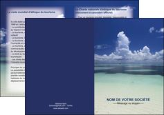 creation graphique en ligne depliant 2 volets  4 pages  ciel bleu plage MID39659