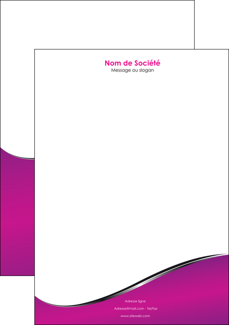 imprimerie tete de lettre violet fond violet colore MFLUOO58661