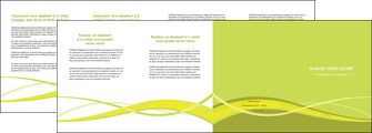 creer modele en ligne depliant 4 volets  8 pages  espaces verts vert vert pastel fond vert MFLUOO58745
