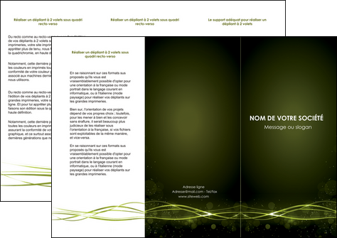 realiser depliant 3 volets  6 pages  fond vert structure en vert abstrait MLGI72409